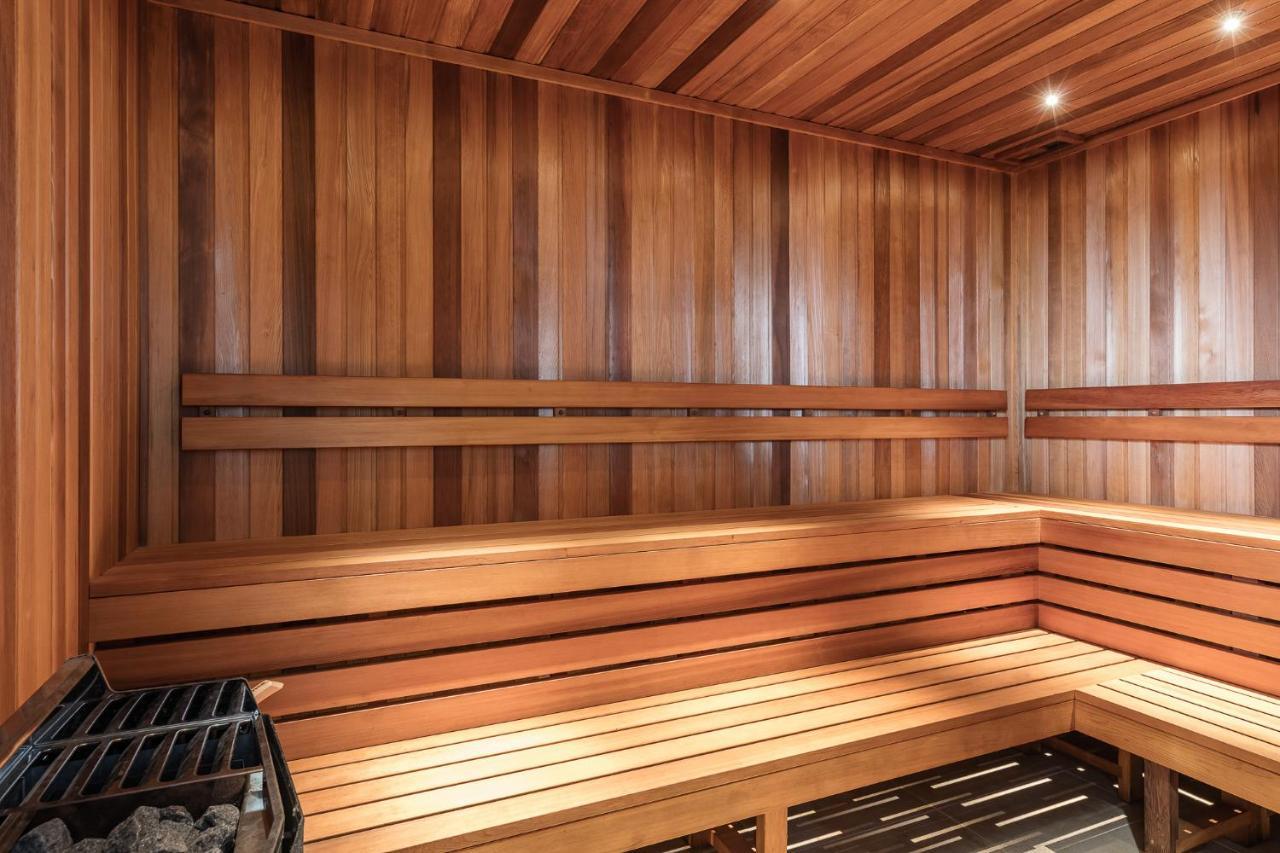Meriton Suites Zetland Sydney Exterior foto A modern Finnish sauna