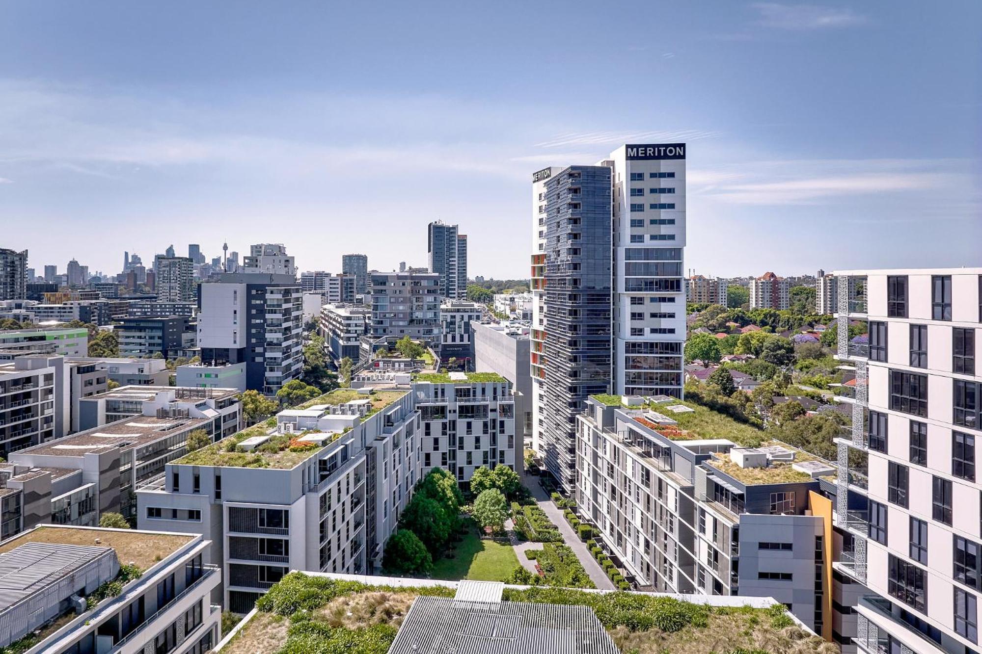Meriton Suites Zetland Sydney Exterior foto Green Square, 2015